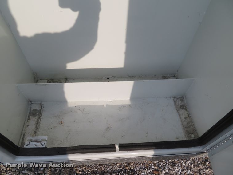 image for item DI2134 2003 International 4300 Crew Cab x-ray truck