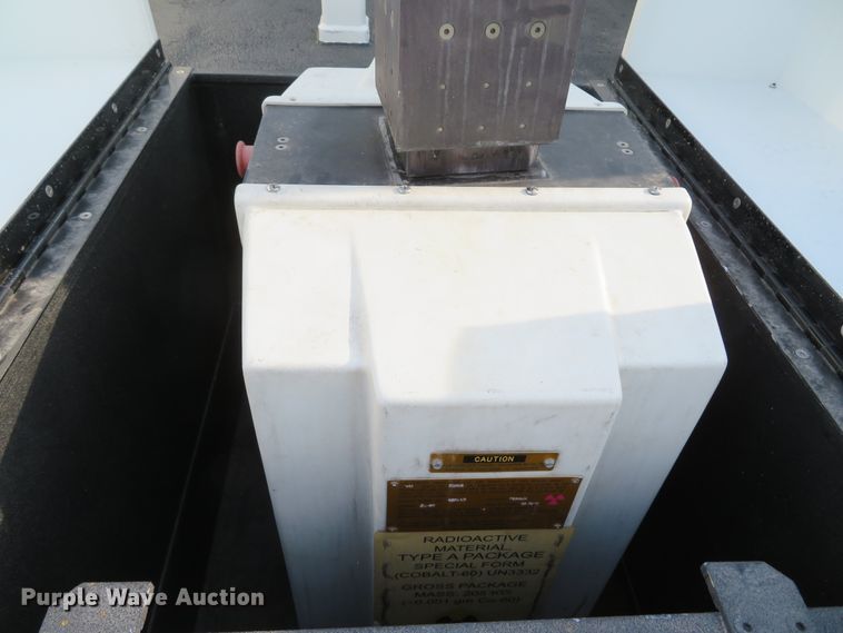 image for item DI2134 2003 International 4300 Crew Cab x-ray truck