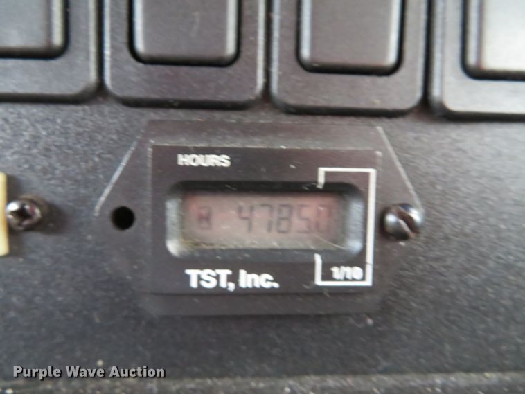 image for item DI2134 2003 International 4300 Crew Cab x-ray truck