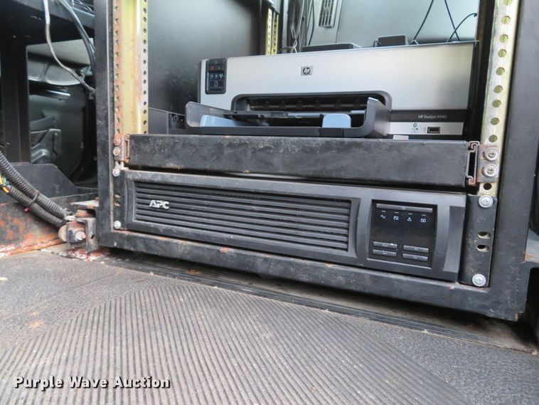 image for item DI2134 2003 International 4300 Crew Cab x-ray truck