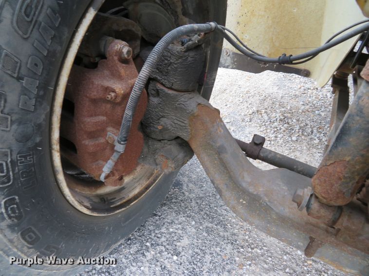 image for item DI2134 2003 International 4300 Crew Cab x-ray truck