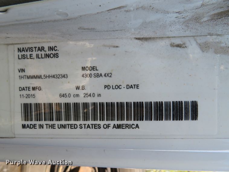 image for item DI2165 2017 International 4300 truck parts