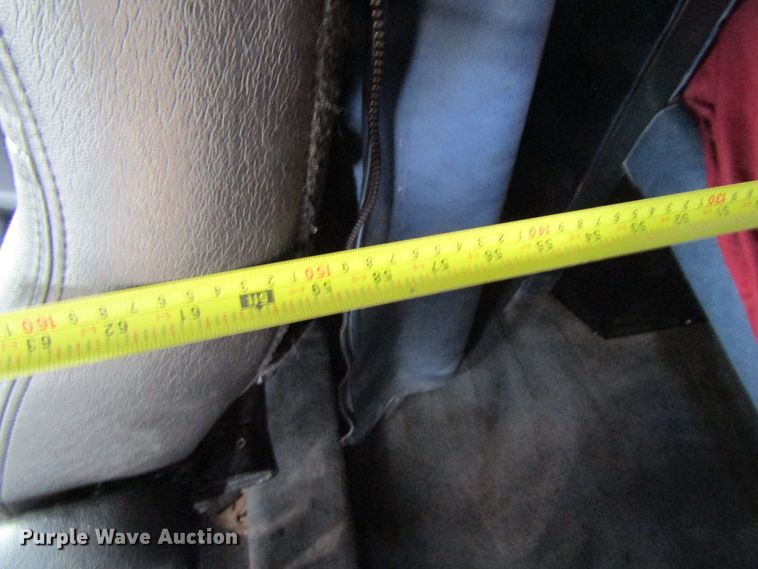 image for item FD9416 2003 Peterbilt 379 semi truck