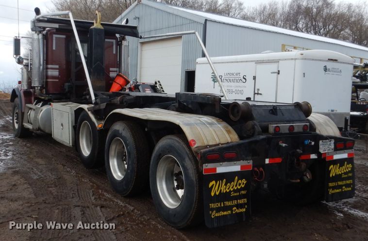 image for item FX9078 1998 Freightliner FLD hook lift container truck