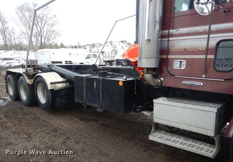 image for item FX9078 1998 Freightliner FLD hook lift container truck