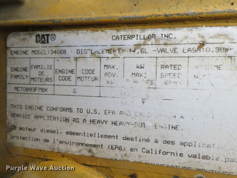 image for item GB9955 1992 Peterbilt 379 semi truck