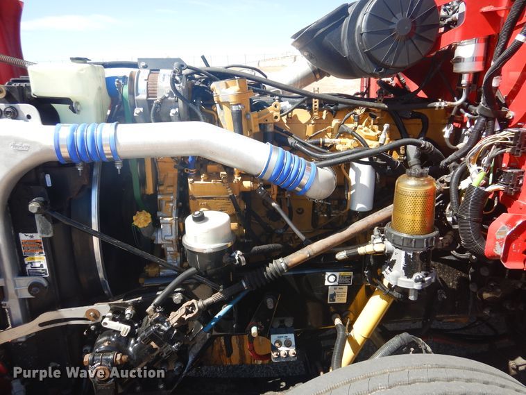 image for item GE9397 2008 Peterbilt 386 semi truck