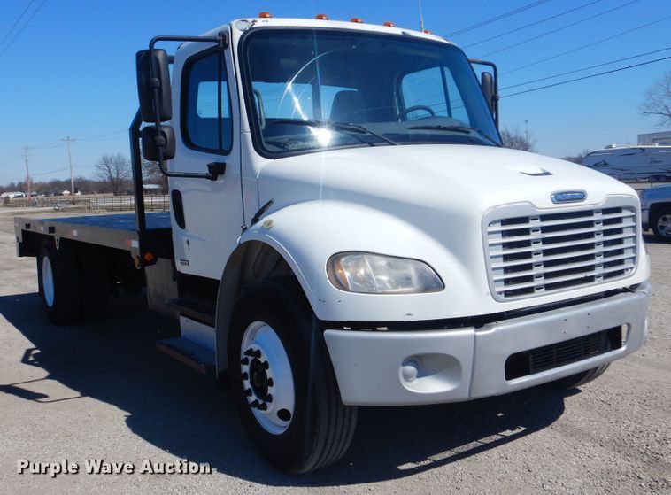 image for item GF9120 2010 Freightliner Business Class M2 flatbed truck
