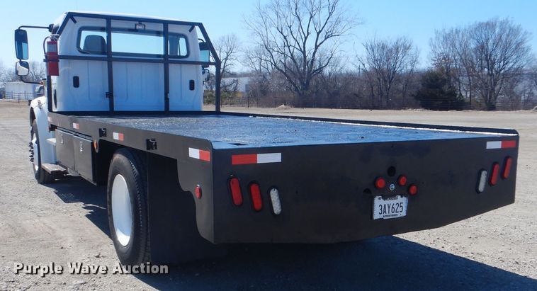 image for item GF9120 2010 Freightliner Business Class M2 flatbed truck