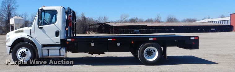 image for item GF9120 2010 Freightliner Business Class M2 flatbed truck