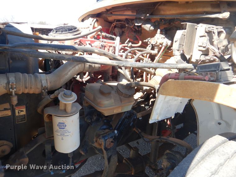 image for item GF9120 2010 Freightliner Business Class M2 flatbed truck