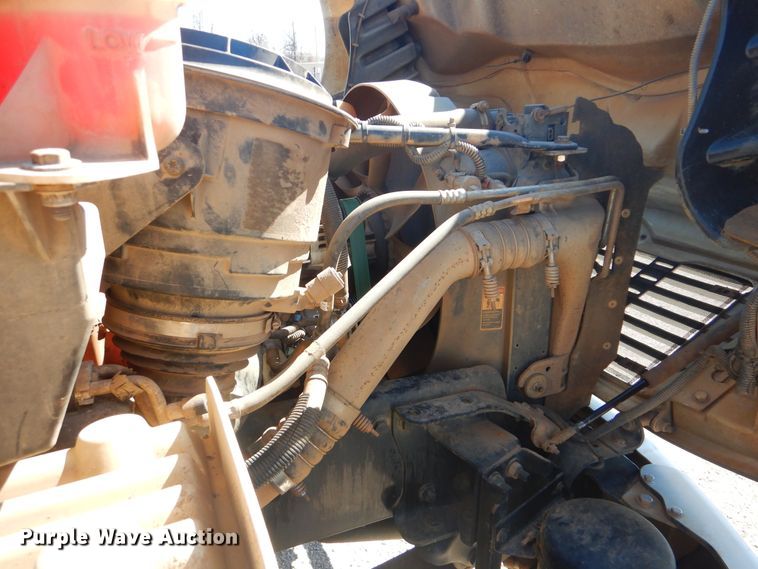 image for item GF9120 2010 Freightliner Business Class M2 flatbed truck