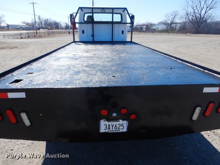 image for item GF9120 2010 Freightliner Business Class M2 flatbed truck