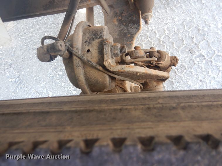 image for item GF9154 2004 International 4300 refrigerated delivery truck