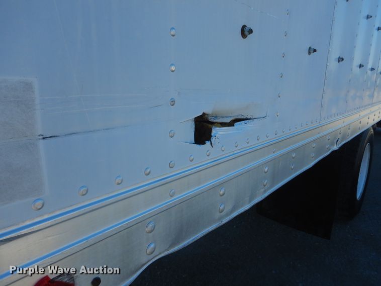 image for item GF9154 2004 International 4300 refrigerated delivery truck