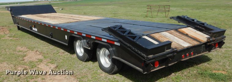 image for item GK9126 1989 Trail King TK70RGP-442 drop deck equipment trailer