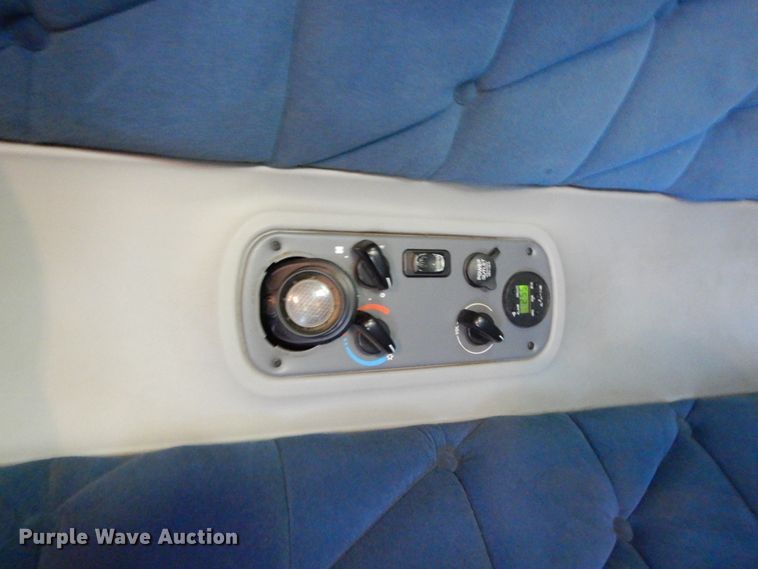 image for item GK9207 2007 Freightliner Columbia semi truck