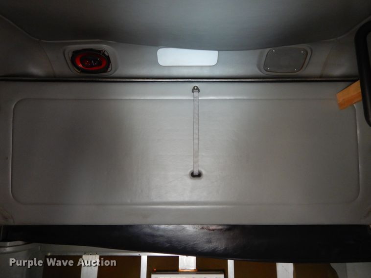 image for item GK9208 1999 Freightliner Century Class semi truck