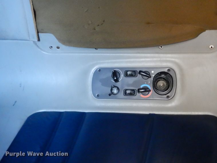 image for item GK9208 1999 Freightliner Century Class semi truck