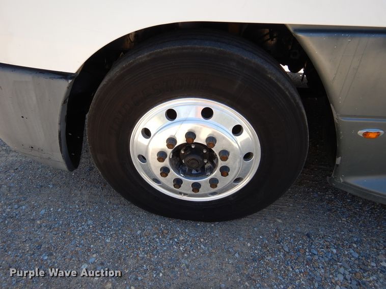 image for item GK9208 1999 Freightliner Century Class semi truck