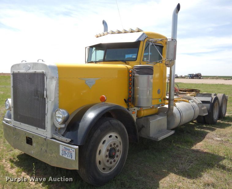 image for item GN9805 1990 Peterbilt 379EXHD semi truck