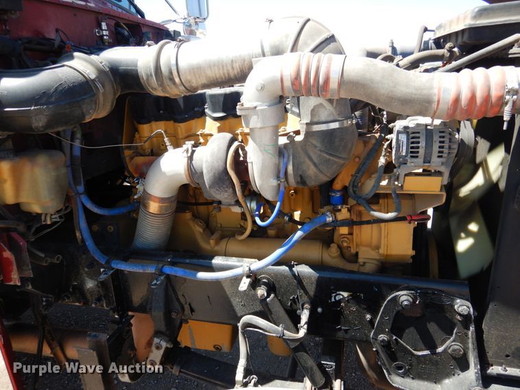 image for item GN9806 2001 Peterbilt 379EXHD semi truck