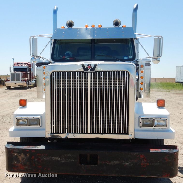 image for item GN9809 2006 Western Star 4900EX semi truck