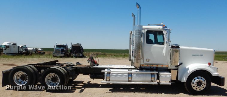 image for item GN9809 2006 Western Star 4900EX semi truck