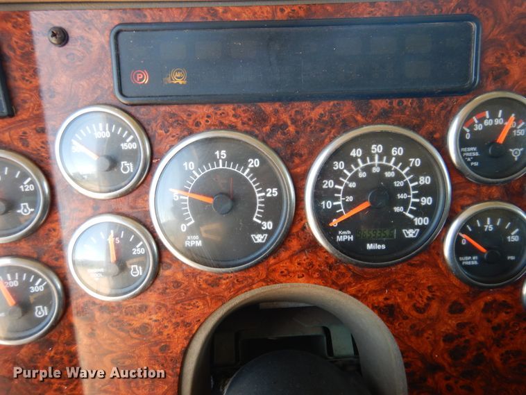 image for item GN9809 2006 Western Star 4900EX semi truck