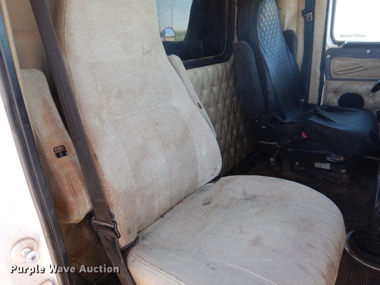 image for item GN9809 2006 Western Star 4900EX semi truck