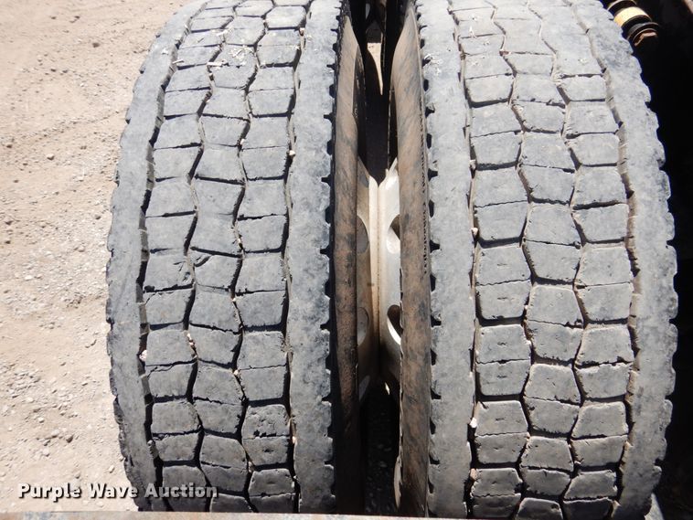 image for item GN9809 2006 Western Star 4900EX semi truck