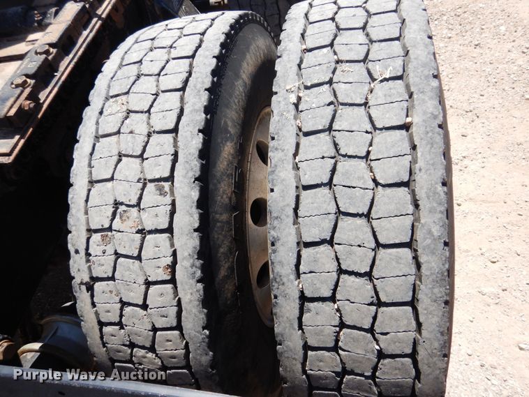 image for item GN9809 2006 Western Star 4900EX semi truck