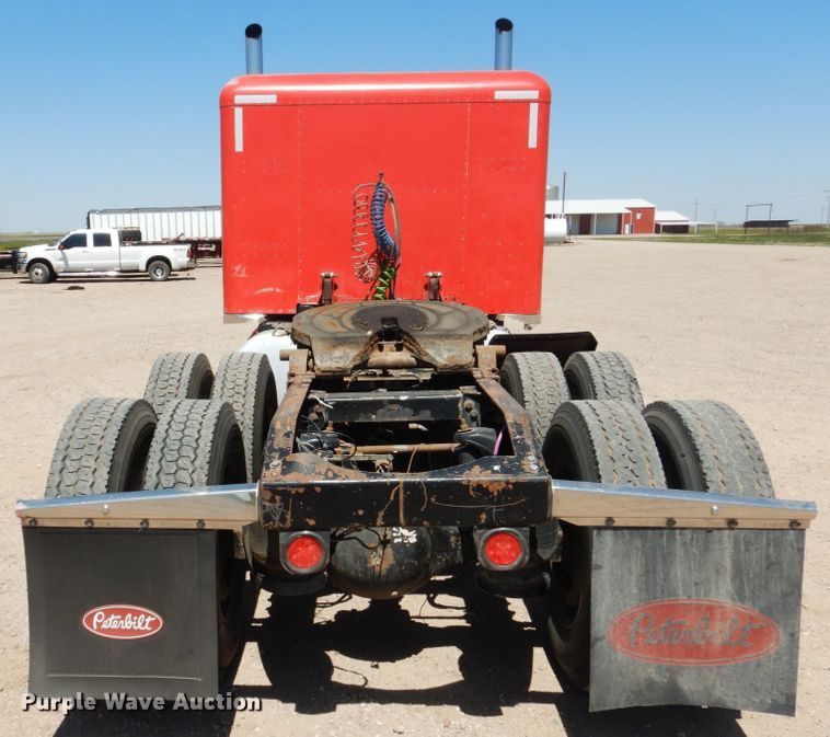 image for item GN9810 1996 Peterbilt 379EXHD semi truck