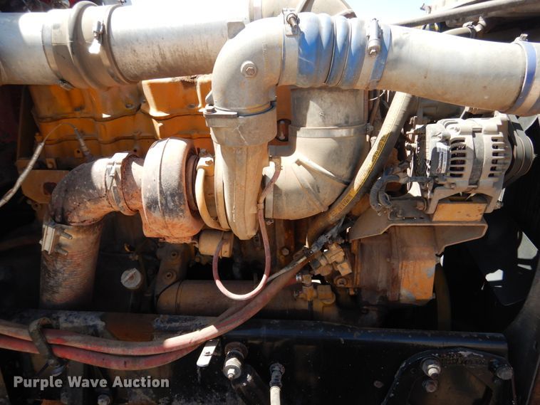 image for item GN9810 1996 Peterbilt 379EXHD semi truck