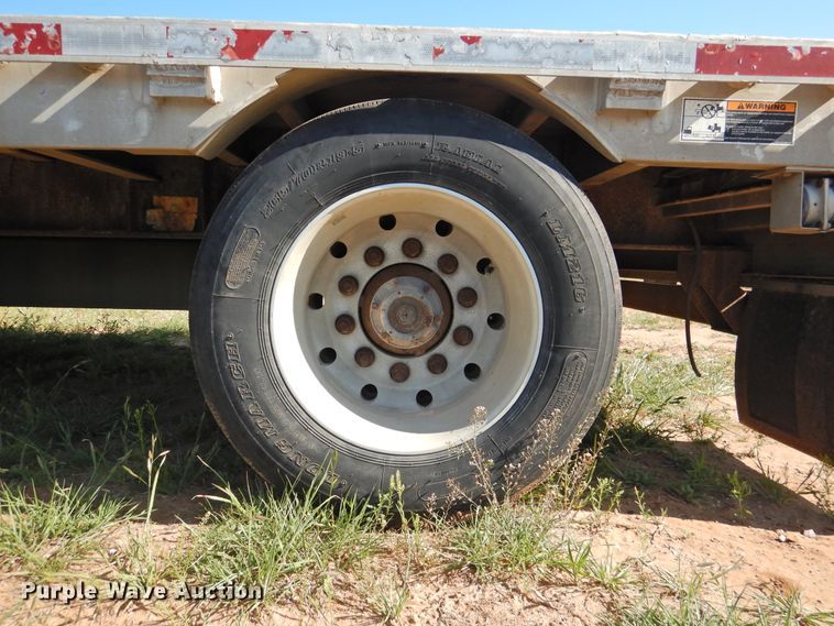 image for item GN9816 2007 Wilson CFD900 drop deck trailer