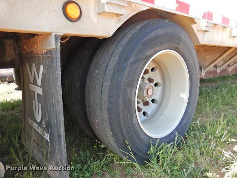 image for item GN9816 2007 Wilson CFD900 drop deck trailer