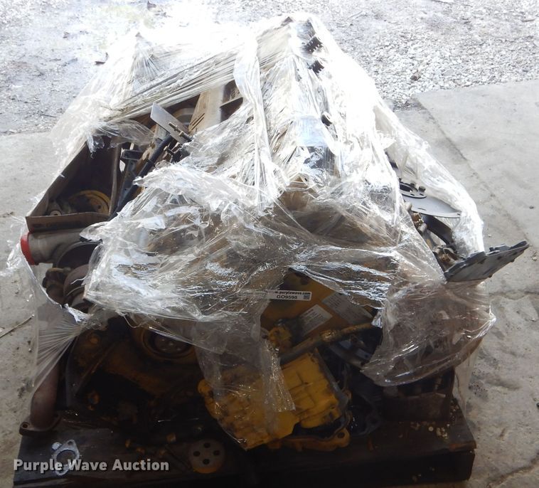 image for item GO9598 Caterpillar C7 six cylinder diesel engine