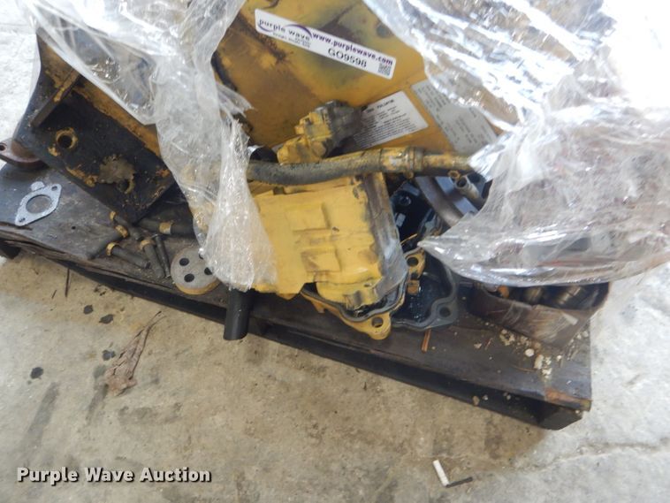 image for item GO9598 Caterpillar C7 six cylinder diesel engine