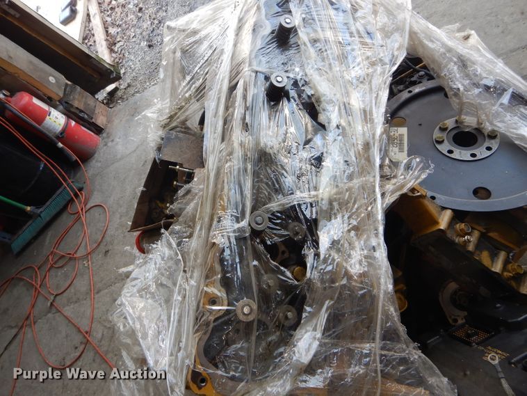 image for item GO9598 Caterpillar C7 six cylinder diesel engine