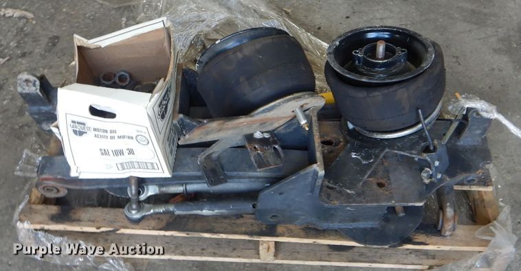 image for item GO9599 2004 GMC 4500 front end air suspension conversion kit