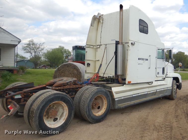 image for item GP9037 1998 Freightliner semi truck