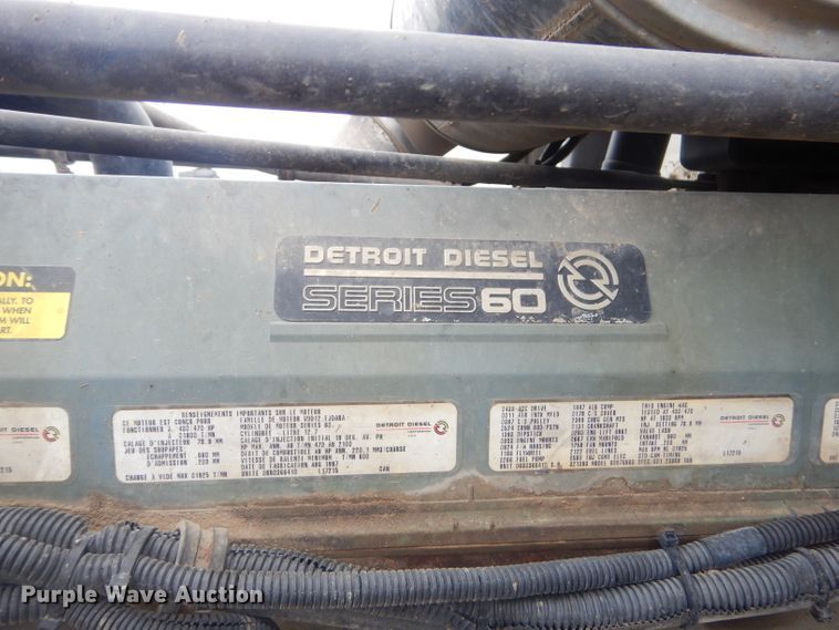 image for item GP9037 1998 Freightliner semi truck