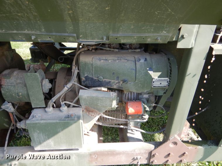 image for item GP9135 1991 Heil tank trailer