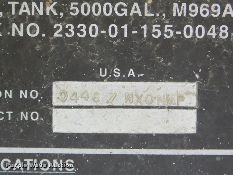 image for item GP9135 1991 Heil tank trailer