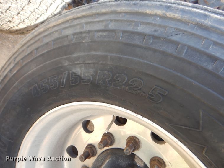 image for item GP9137 2013 Kenworth T660 semi truck