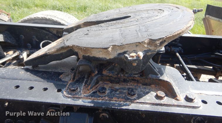 image for item GP9137 2013 Kenworth T660 semi truck