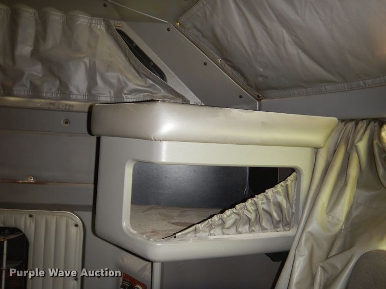 image for item GP9138 2007 Kenworth T600 semi truck