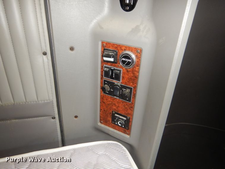 image for item GP9138 2007 Kenworth T600 semi truck