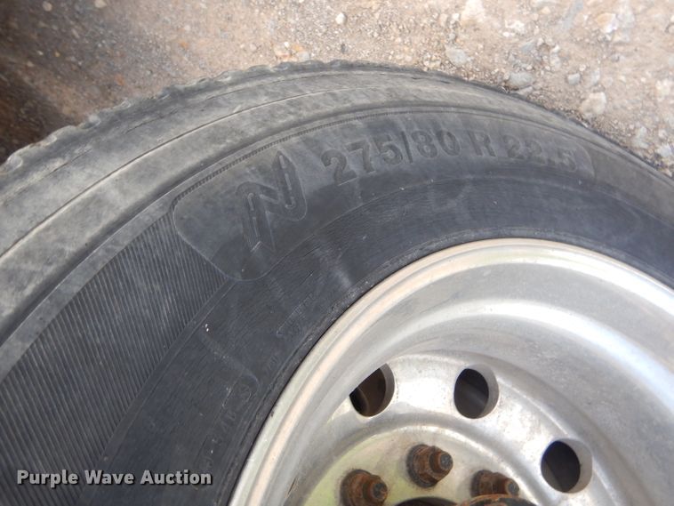 image for item GP9138 2007 Kenworth T600 semi truck