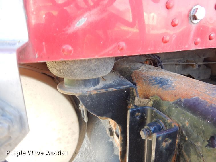 image for item GP9138 2007 Kenworth T600 semi truck